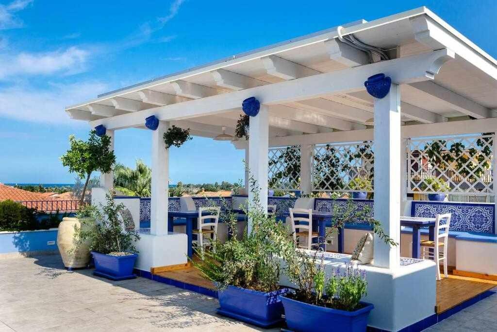 Mediterranean Charm Con Piscina Al Mare