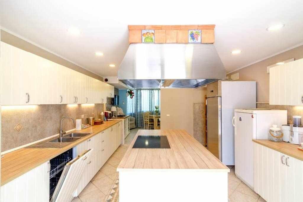 Villa Mediterranean Charm Con Piscina Al Mare
